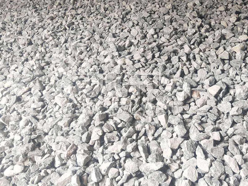碳酸氫鈣振（zhèn）動流化床幹燥（zào）機